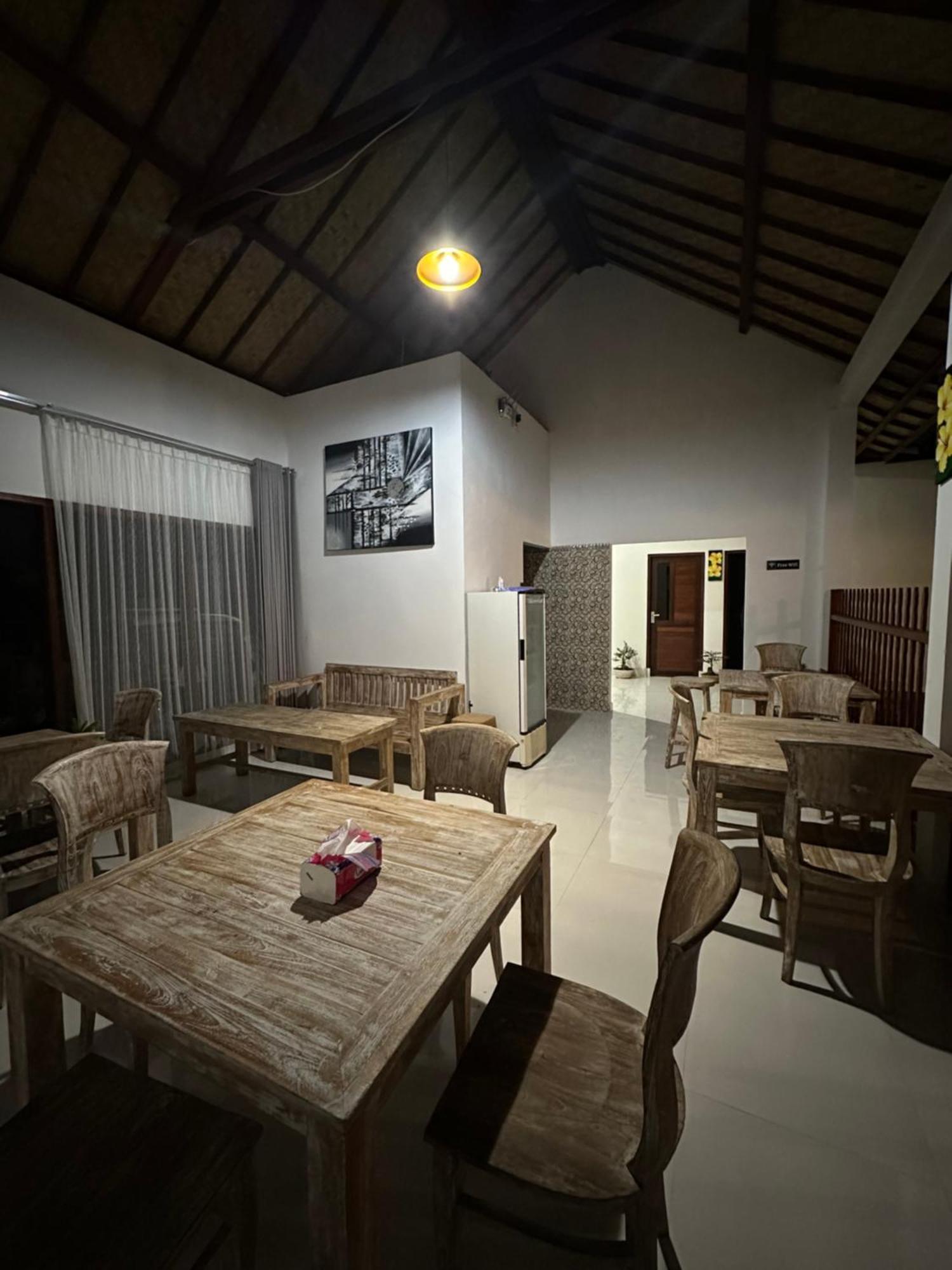Bali Basuki Retreat Center Lägenhet Besakih Exteriör bild