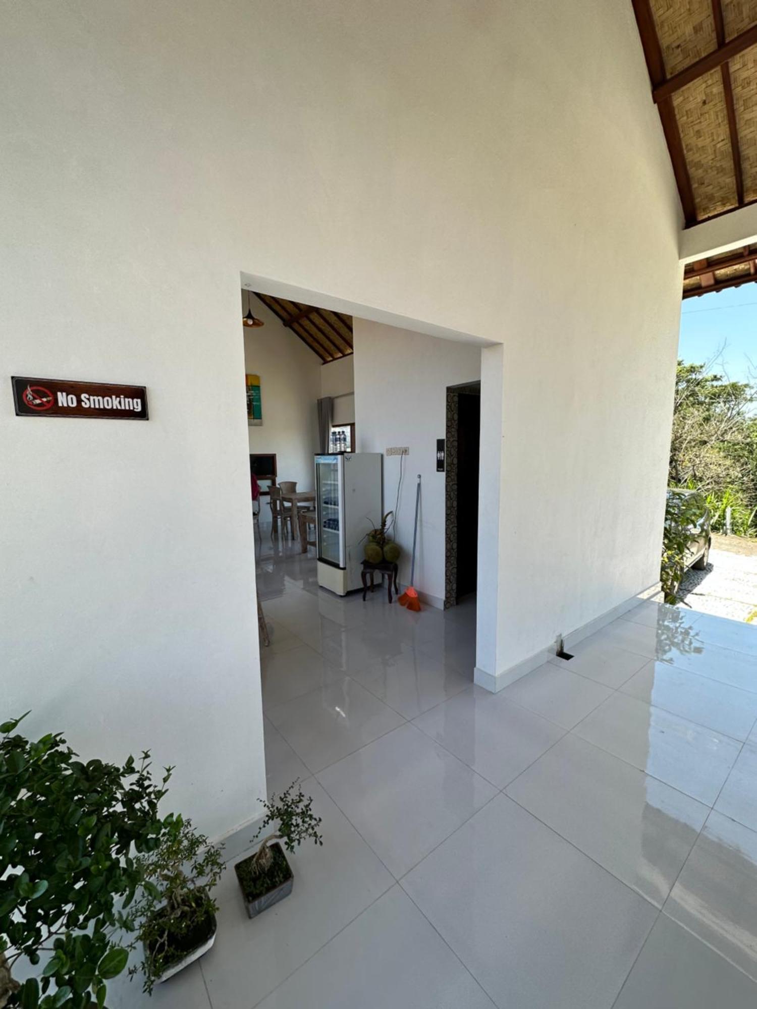 Bali Basuki Retreat Center Lägenhet Besakih Exteriör bild
