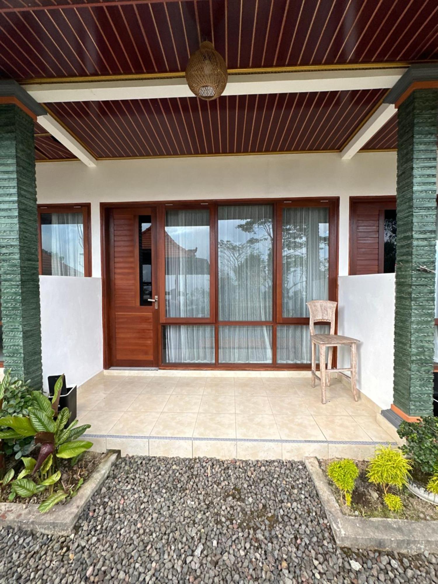 Bali Basuki Retreat Center Lägenhet Besakih Exteriör bild